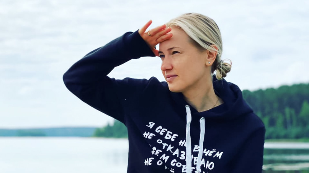Ирина плещева биография личная жизнь Подбирать идеологических воспитателей в школы будет экс-участница "Наших". Она п